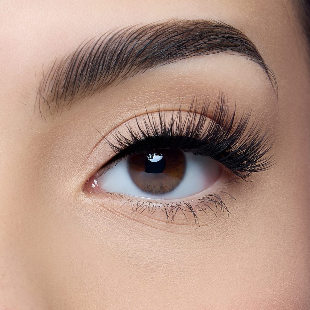 TRUE LASHES PESTAÑA IRREVERENTE